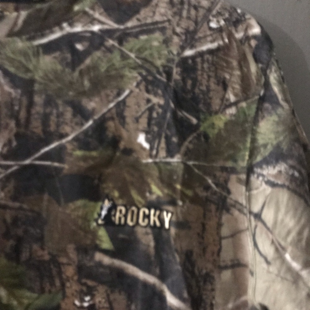 Men’s camo Rocky t shirt - Picture 2 of 4
